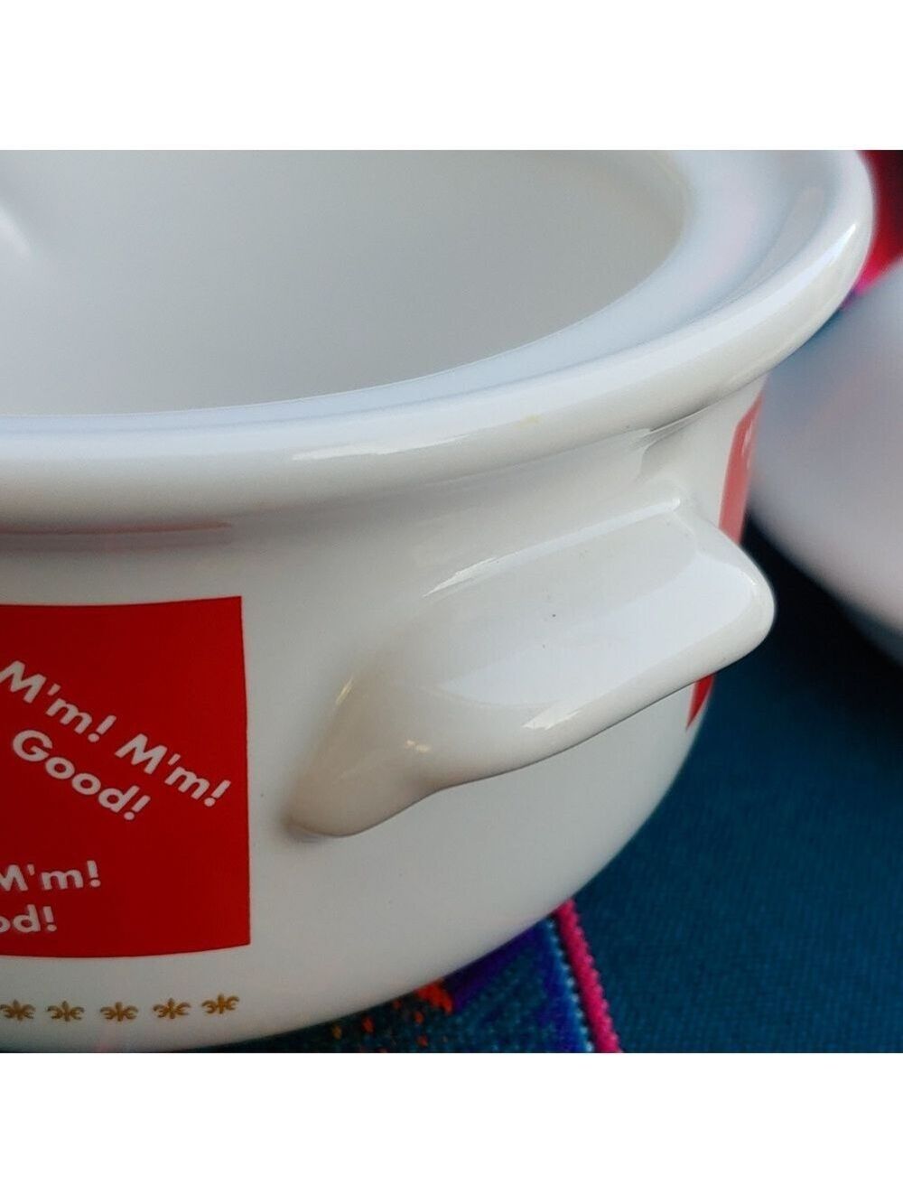 Campbell's 1998 Vintage White and Red Ceramic Soup Bowl with Lid - Picture 15 of 16